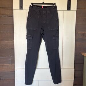 SPANX Stretch Twill Ankle Cargo Pant Washed‎ Black SizeMed Washed but never worn